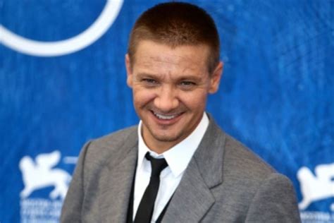 Jeremy Renner did cocaine with 'underage' girls, says friend