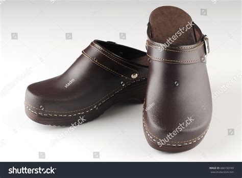 Clogging Shoes 的图像结果