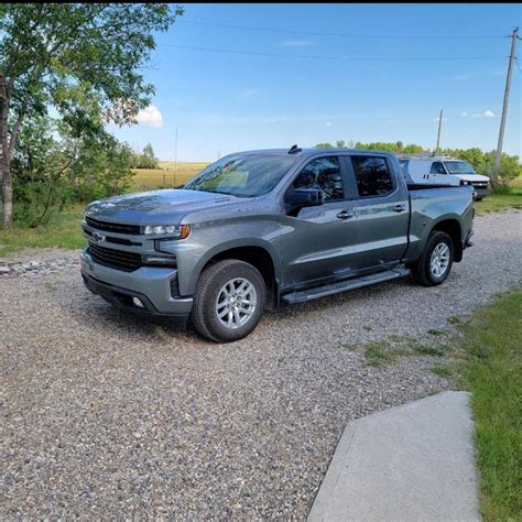 25k miles later and I'm in love with this little diesel. : r/Silverado