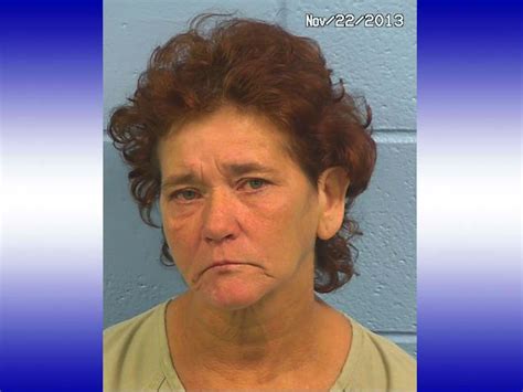 Woman accused of stabbing boyfriend to death in Alabama City