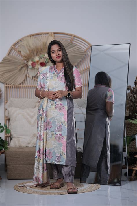 Elite grey muslin suit – AYNI