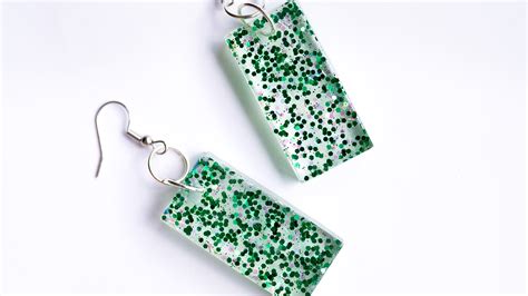 Resin Jewellery Clearly Creative Kits with Paige Alexander - GlassCast
