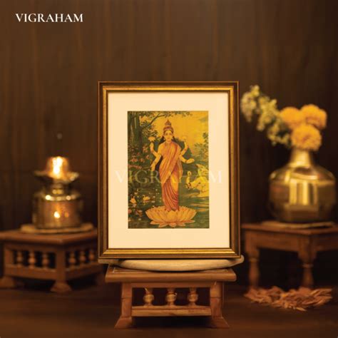 Lakshmi - Raja Ravi Varma Painting – Vigraham