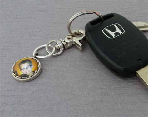 Local Map Pin Keychains 的图像结果