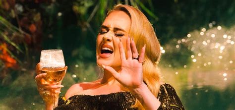 Video Musical Adele 的图像结果