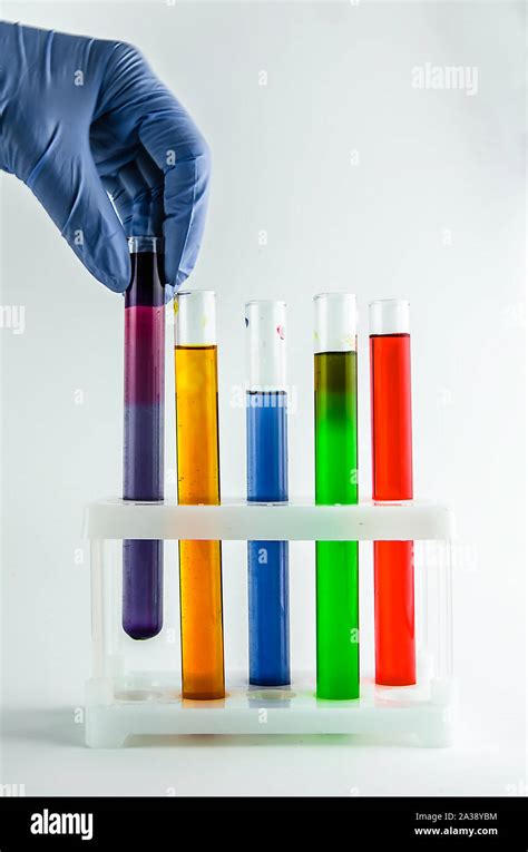 Simple Chemistry Experiments 的图像结果