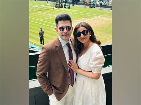"You graciously lead, teach me how to be strong": Parineeti's birthday ...