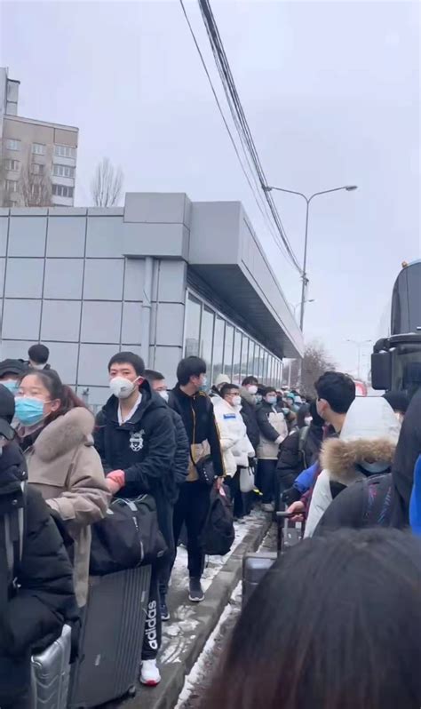 在乌中国留学生实拍乌克兰现状：今天的基辅没有笑脸_高清1080P在线观看平台_腾讯视频