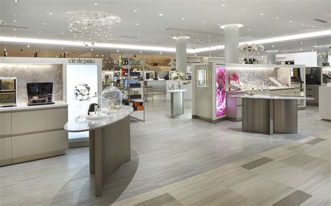 Saks Fifth Avenue Salon Z at Nelson Shields blog
