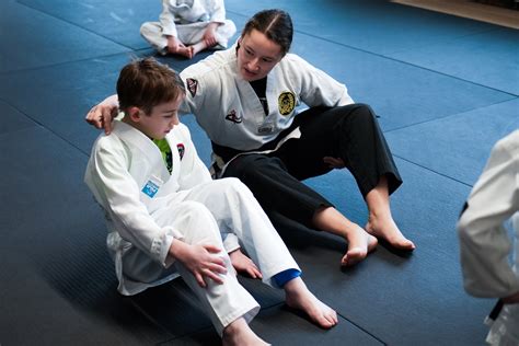 Kids MMA Training 的图像结果