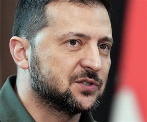 Rep. Van Duyne to Newsmax: 'Interested in' Mineral Deal, Not an Apology ...