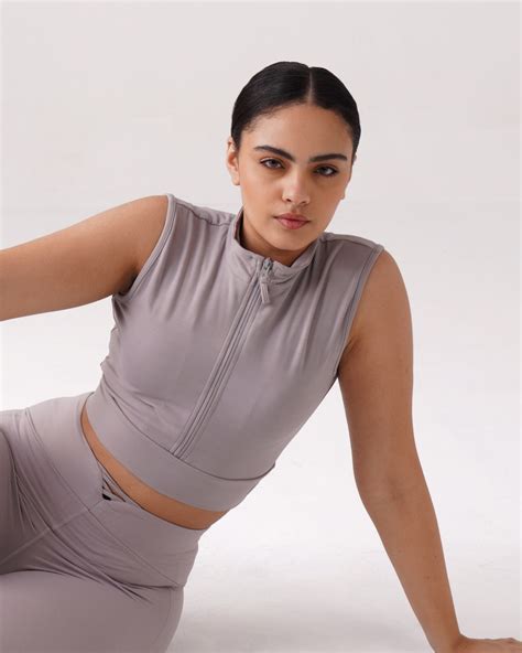 Core Front Zip High-Neck Crop Top (N) | Original Softretch®