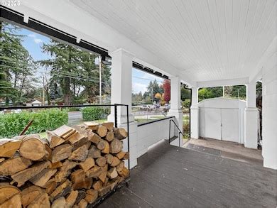 18515 SE River Rd, Milwaukie, OR 97267 | Homes.com