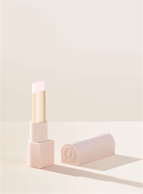 Marin's New Lip Balm Transforms Dry Lips | Who What Wear
