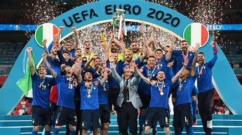 UEFA Euro 2020 Final Winner: Italy Break English Hearts at Wembley in ...