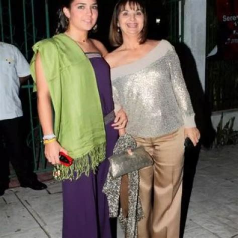 Se casan Alexander Acha y Christiane Burillo