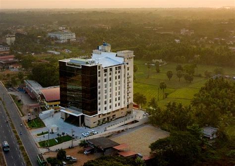 THE 10 CLOSEST Hotels to Malpe Beach