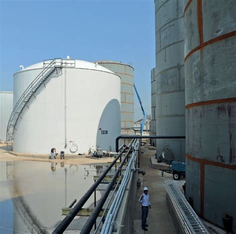 Storage Tank Project Using MATLAB In 的图像结果