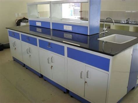 Laboratory Work Bench -Bharat Scientific World, Bangalore