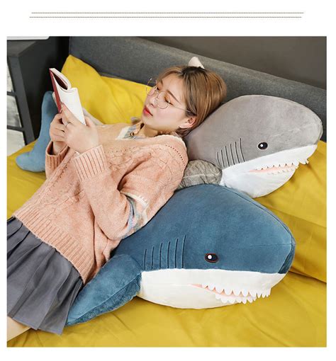 大鲨鱼是什么礼物最新素材