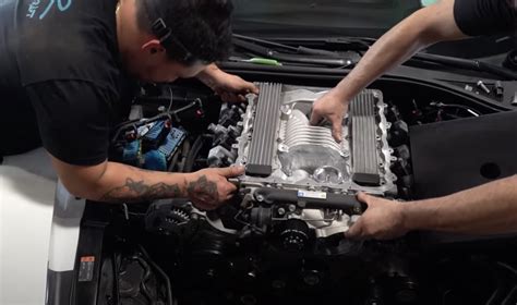 C7 Corvette Z06 Goes Into Tuning Store for a Few Mods, Drives Out With 900 Horsepower ...