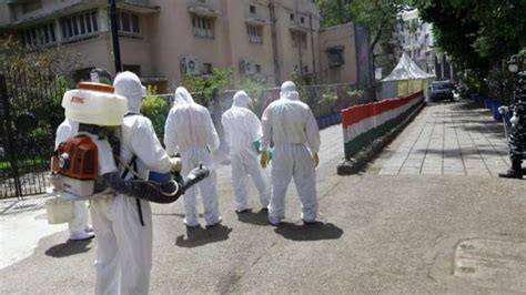 India's active corona cases cross 1,500-mark; Cops of corona -- the ...