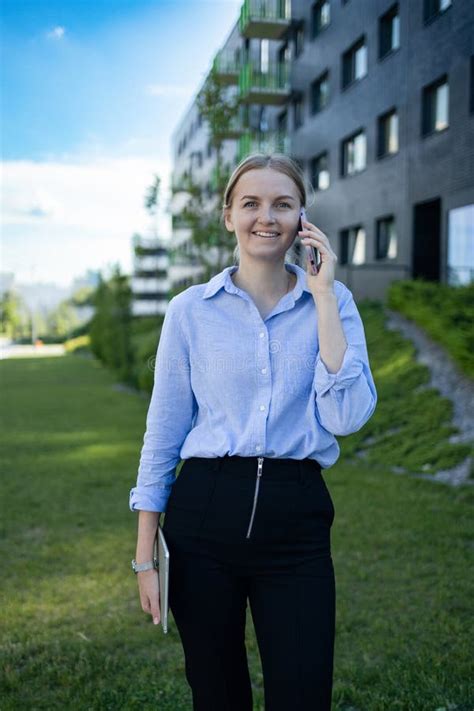 Professional Lady Business Owner 的图像结果