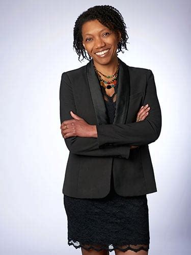 Business Women Facebook Profile Picture 的图像结果