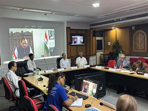 Cardiopulmonary resuscitation training should be included in school ...