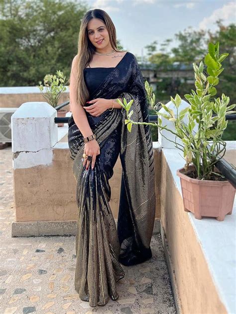 Elegant saree styles for festive and party wear