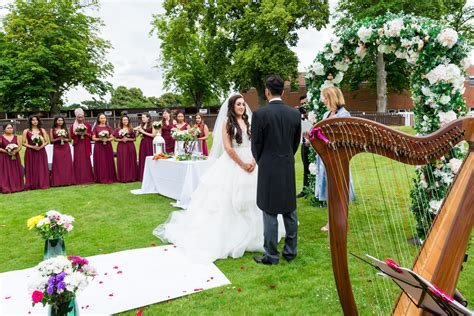The Rose Ceremony that includes your guests - Perfect Words Ceremonies