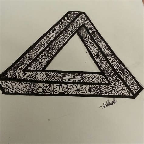 Infinite Triangle Drawing 的图像结果