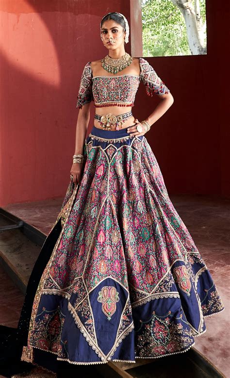 Women's Coral Jamawar Embroidered Lehenga Set | Aditi Gupta