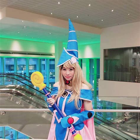 Dark magician girl cosplay : r/yugioh