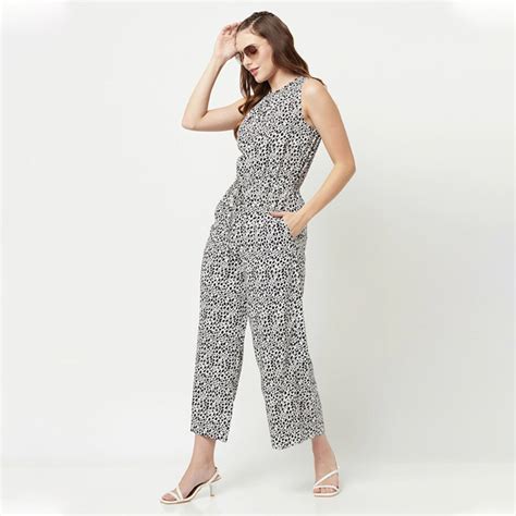 Stylefind | Black & White Printed Culotte Jumpsuit