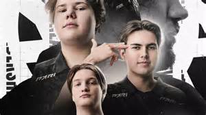 Image result for Alienware Controller Xbox Conrector
