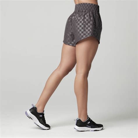 Loose Shorts Routine 的图像结果