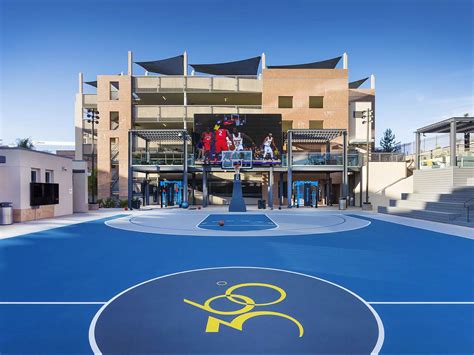 360 La Jolla Crossroads - Urban Arena