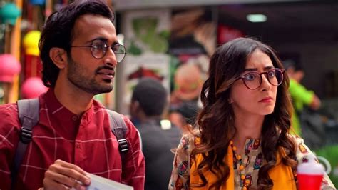 Watch Engineering Girls Season 2 E1 - C2H6O online in HD on ZEE5