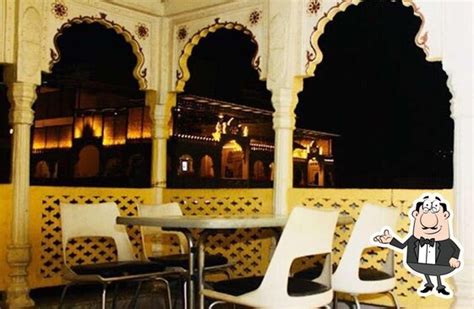 Menu at Cafe Isaac, Udaipur, HMHM+XM7