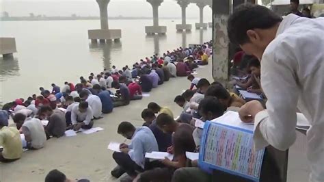 ‘Killing unemployment’: Bihar students gather to study for govt jobs ...