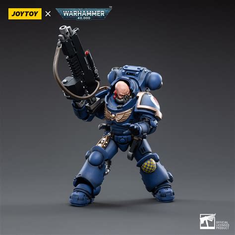 JOYTOY Warhammer 40k 1: 18 Ultramarines Heavy Intercessor