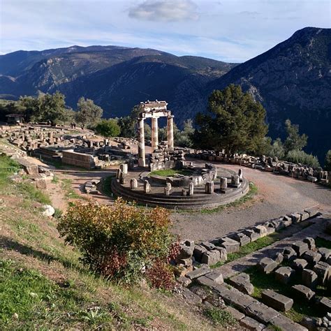 Temple of Apollo, Delphi - Tripadvisor