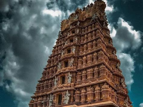 How Mughal & Rajput Architecture Blend In Mysore City’s Monuments