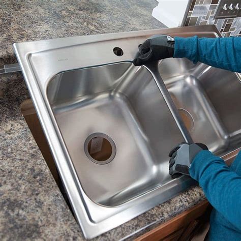 Installing New Kitchen Sink 的图像结果