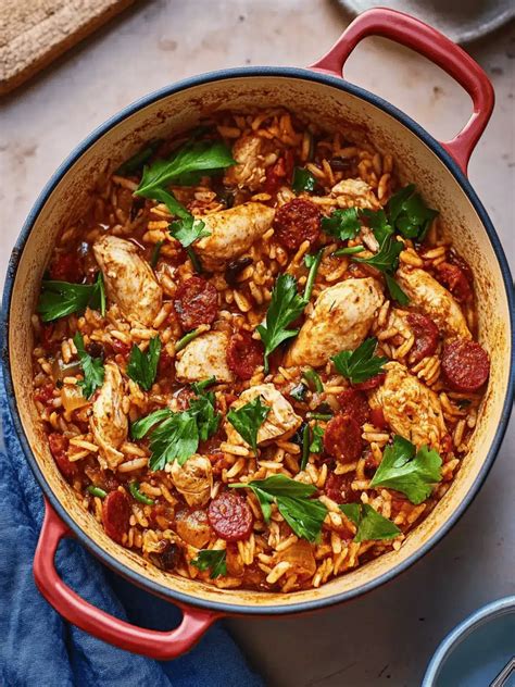 Irresistible Chicken & Chorizo Jambalaya: A Healthy One-Pot Meal