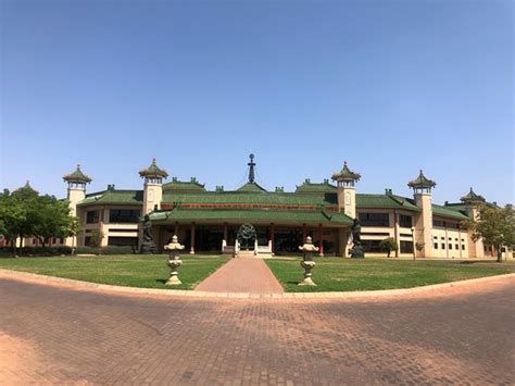 Nan Hua Temple, Bronkhorstspruit - Tripadvisor
