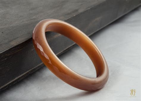 Glass Crystal Diamond Cut Bangle – Vayu - Design for living