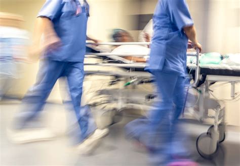Are Nurses First Responders? Answered
