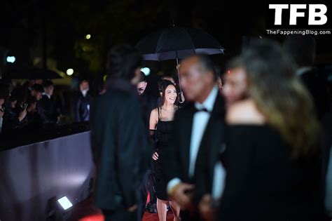 Nabilla Benattia / nabilla Nude Leaks Photo 381 | #TheFappening